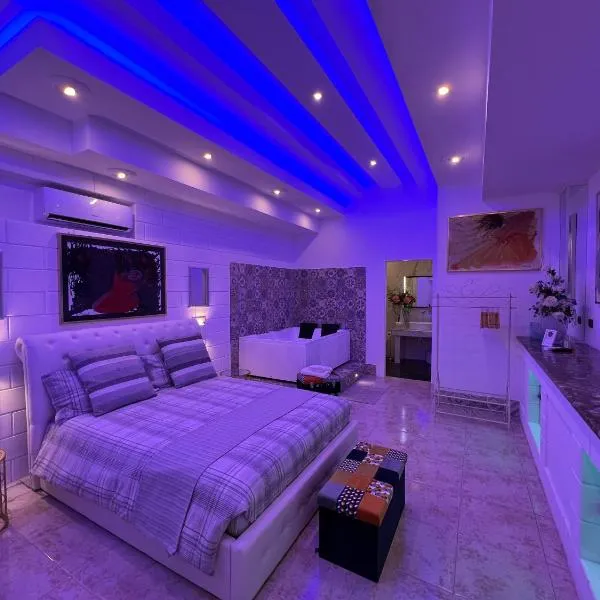 GianLuis Luxury Suites, מלון בפאסאנו