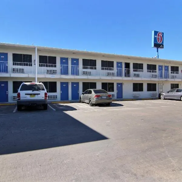Motel 6-Carlsbad, NM, hotell i Carlsbad