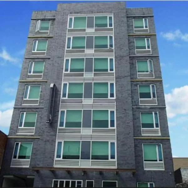 Umbrella Hotel Bronx โรงแรมในบร็องซ์