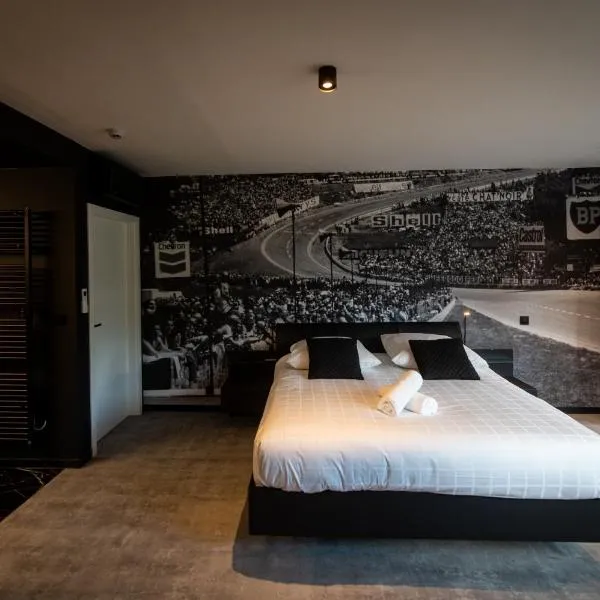 Boutique Hôtel, La Cour de la Reine, Rooftop & Bistronomique Restaurant, hotel v destinaci Spa