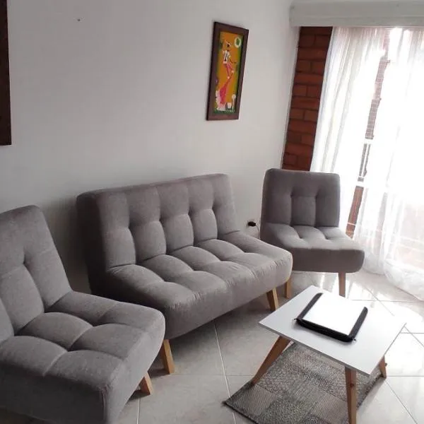 Hermoso Apartamento Ubicado en Zona Céntrica de Medellín, hotel in Medellín