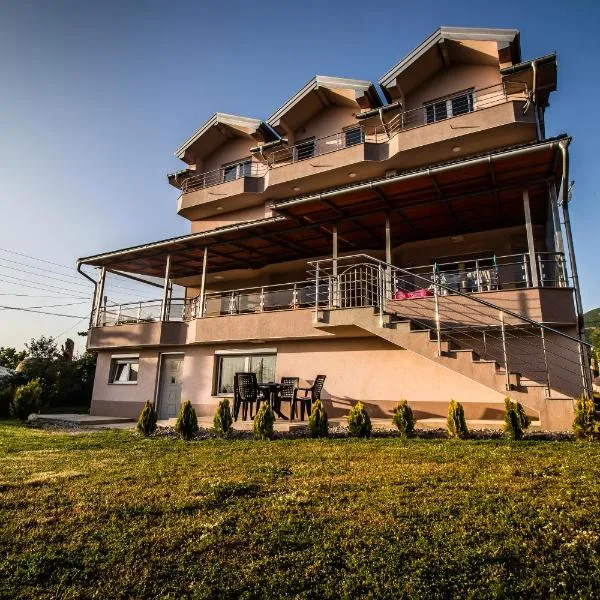 Villa TEMA, hotel v destinaci Ohrid