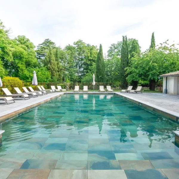 Hôtel & SPA Ventoux Provence "Domaine des Tilleuls", hotel in Malaucène