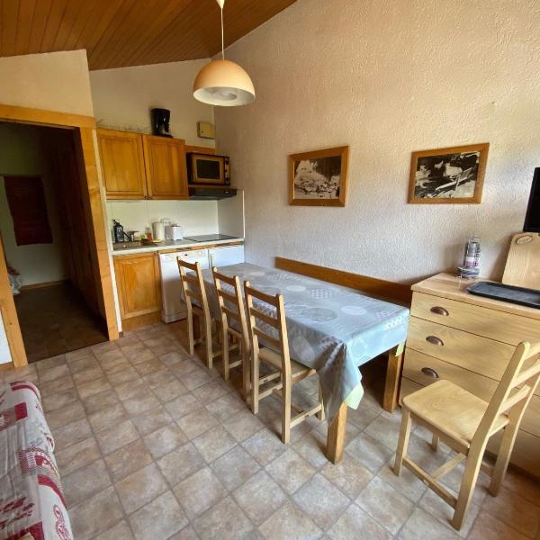 Appartement cosy au cœur de La Clusaz - 6 pers, balcon et garage, proche commerces et ski. - FR-1-459-32