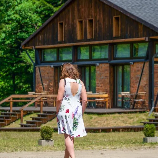 Novosiele Lifestyle Apartments - nad górską rzeką - Strefa relaksu sauna jacuzzi - Bieszczady, hotel in Bystre