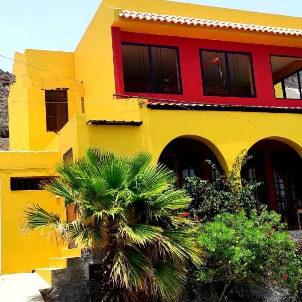 Rose`s place, hotel in Mindelo