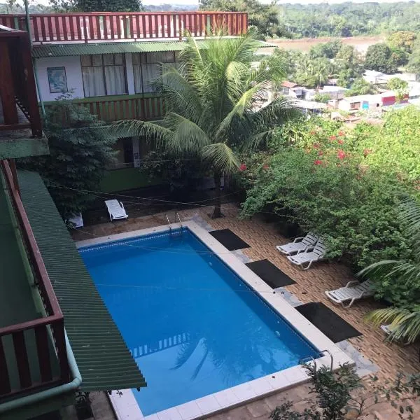 Tambopata Hostel, hotel v destinaci Puerto Maldonado