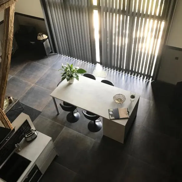 La grange de thoricourt, hotell i Thoricourt