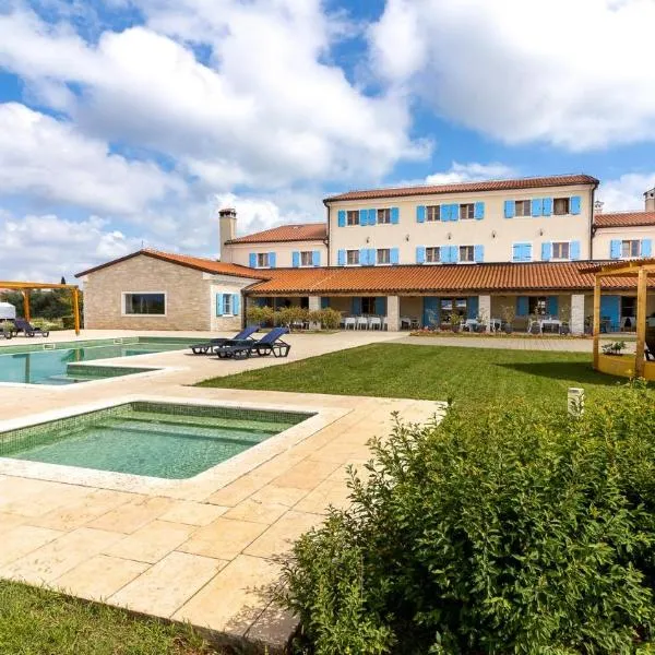 VELANERA Hotel & Restaurant, hotel v Medulinu