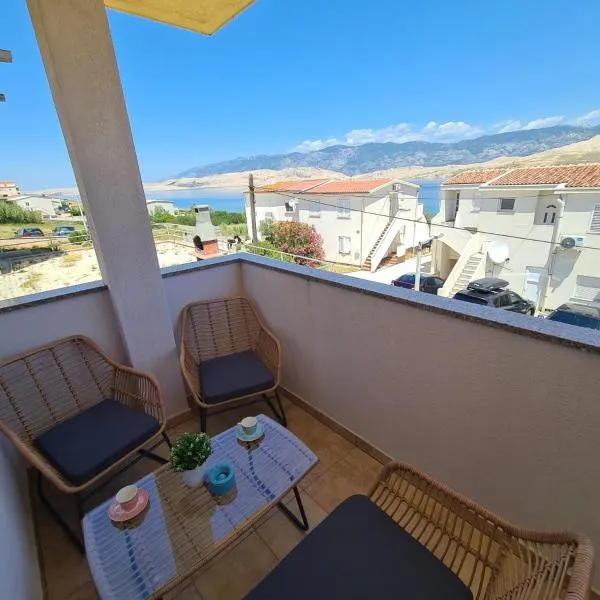 Blue sky apartment, hotel u gradu Pag