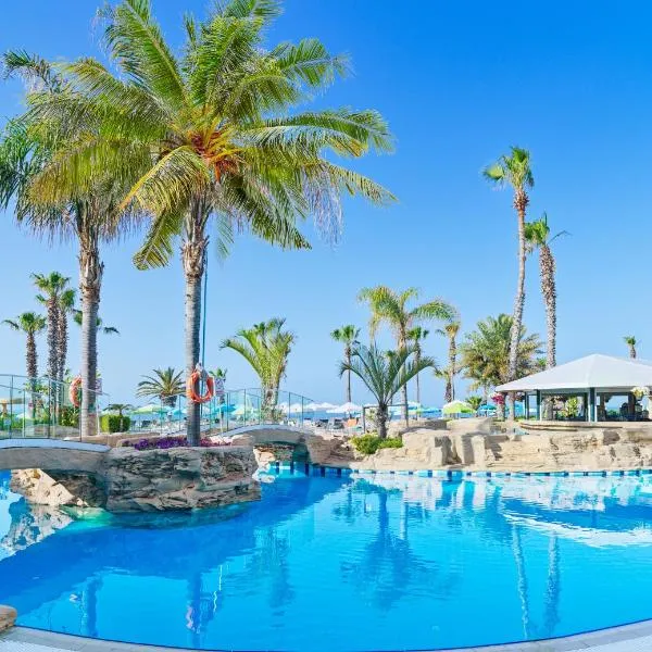 Leonardo Cypria Bay, hotel in Paphos