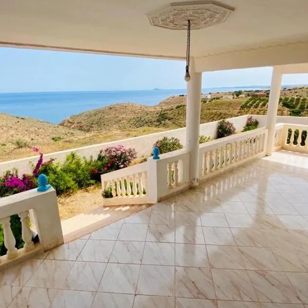 Villa en el campo sobre el mar, hotel v destinaci Ras El Ma
