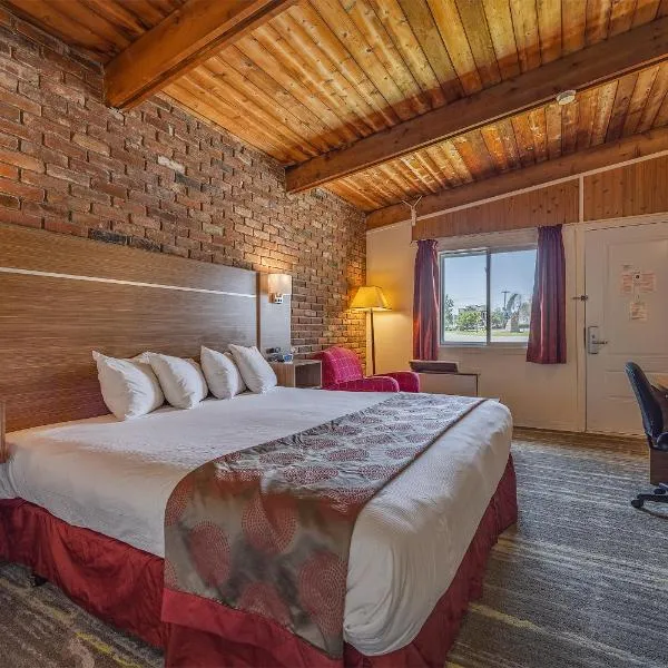 Ramada by Wyndham 1000 Islands Gananoque, hotell Gananoques