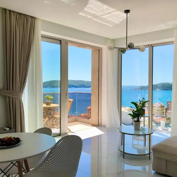 AURA TOWER Apartments by Gaby, hotel en Rafailovici