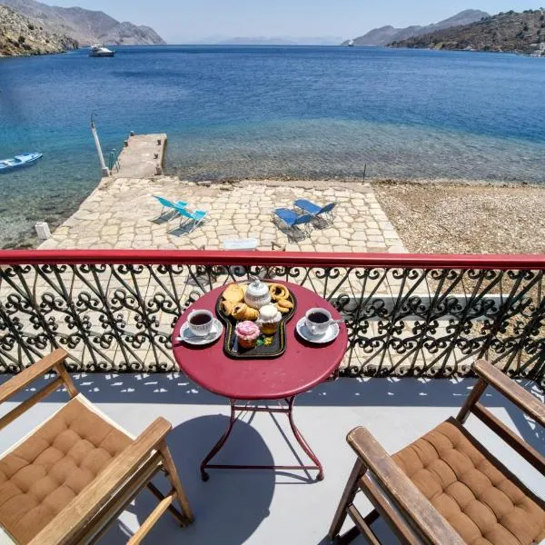 Petridi House, hotel v destinaci Symi