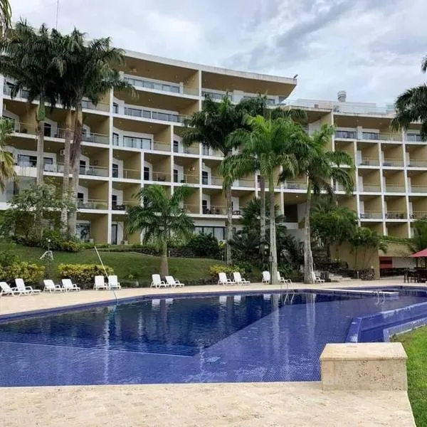 Hermosa suit 610 Makana, Tonsupa-Atacames-Esmeraldas, Hotel in Tonsupa