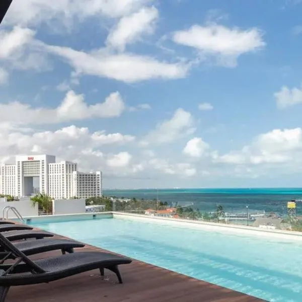 Beautiful room well located in the hotel zone of Cancun, hotel em Cancún