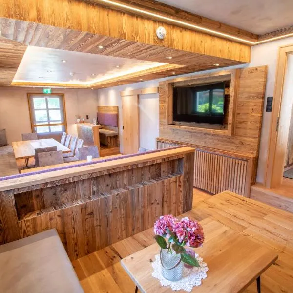 Haus am See - Ferienhaus Reintal, ξενοδοχείο σε Kramsach