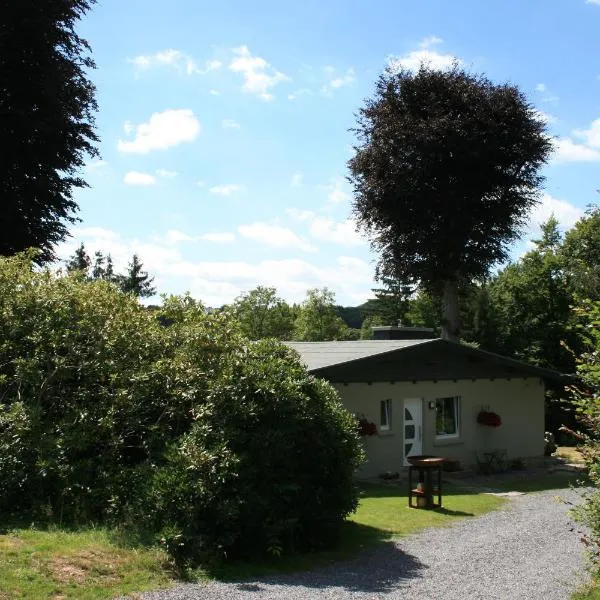 Gîte L'à côté, bungalow plain-pied sans vis-à-vis., Hotel in Spa