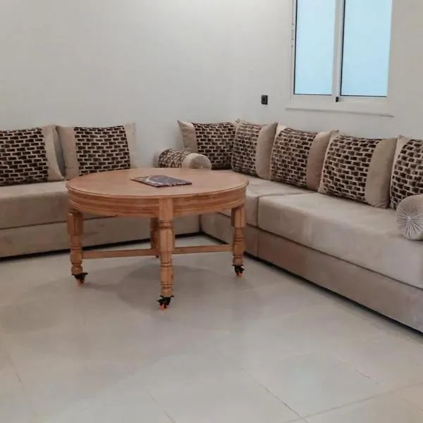 Superbe Appartement, hotel en Alhucemas
