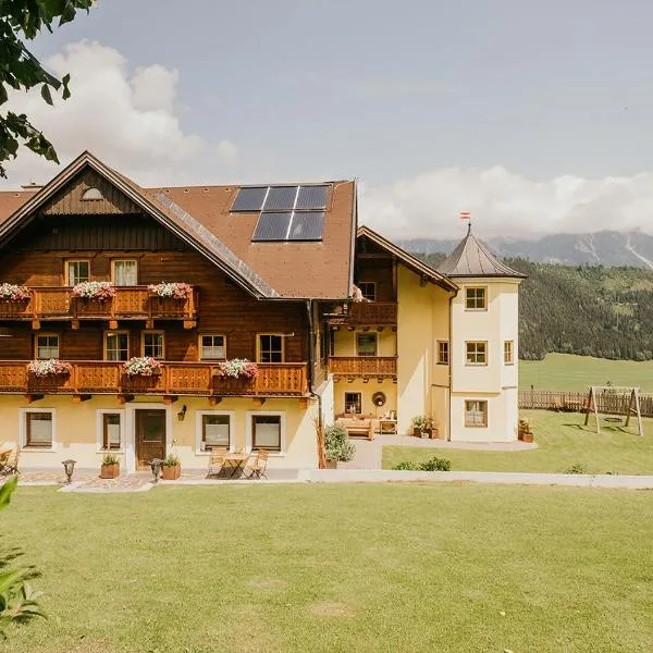 HOFERHOF Schladming -Dachstein、シュラートミンクのホテル