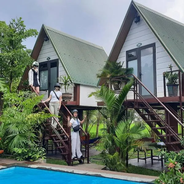 Hưng Phát Bungalow, hotel v destinaci Phong Nha