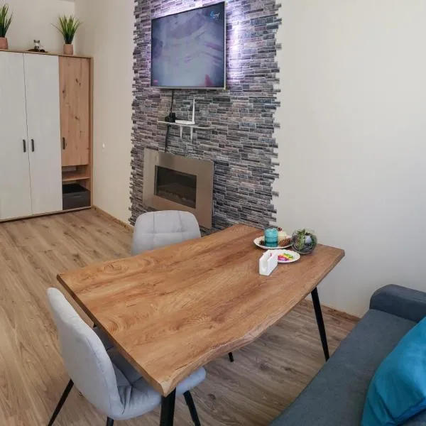 KLEPALSKI - Mountain Studio، فندق في بوروفتس