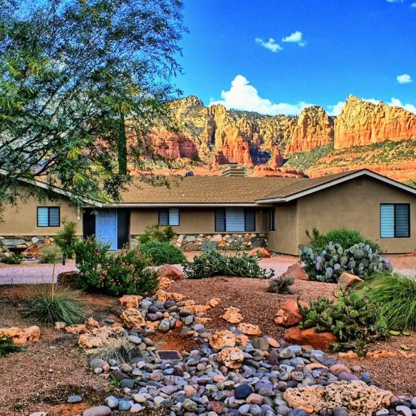 VIEWS! Uptown Sedona Utopia +Hot Tub, hotel v destinaci Sedona