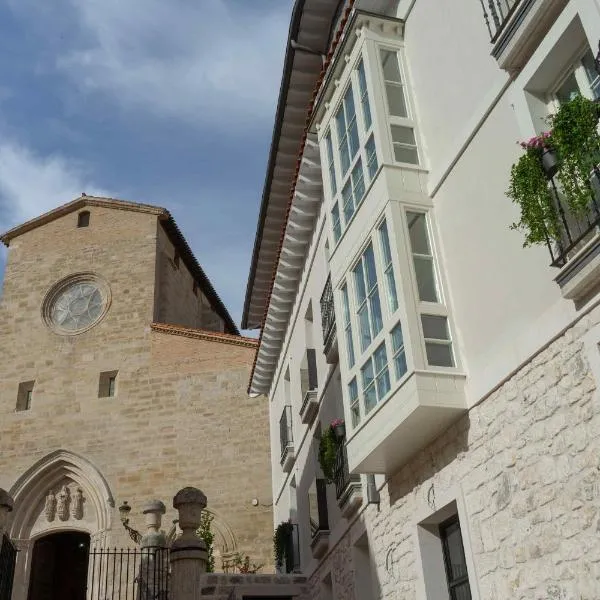 HomeSanGil, hotel in Burgos