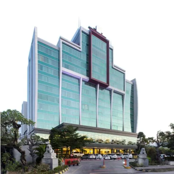 Claro Hotel Kendari，位于肯达利的酒店