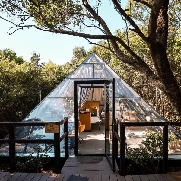 The Tsitsikamma Pyramid, hotel in Stormsrivier