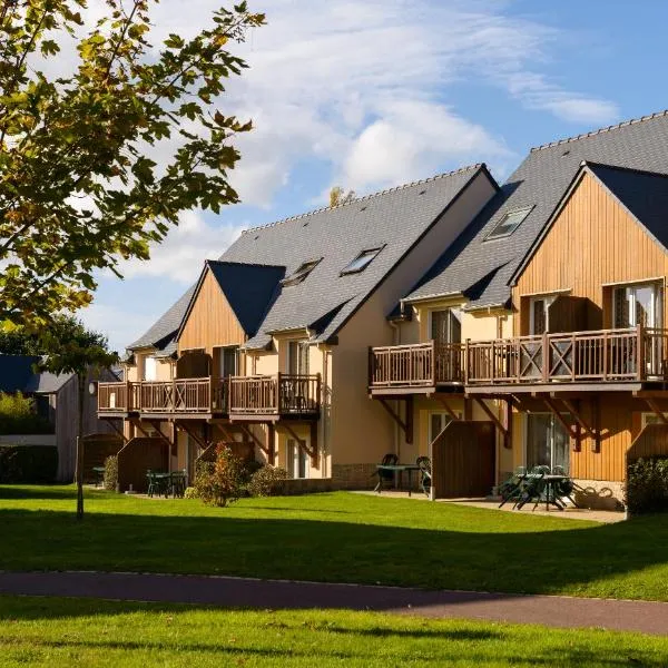 Lagrange Vacances Les Roches Douvres, Hotel in Saint-Briac-sur-Mer