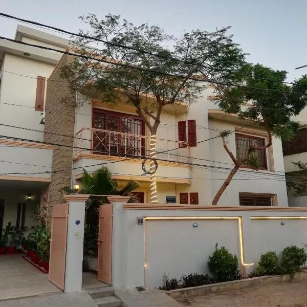 Hotel island Clifton, hotel in Karachi