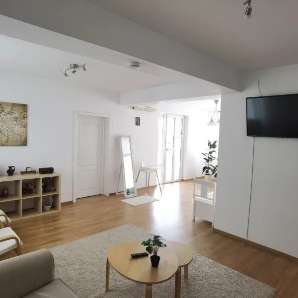 Casa Reds, hotel v destinaci Râmnicu Vâlcea