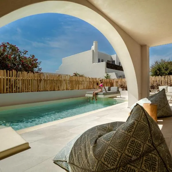 Opalia Suites, hotel in Perissa