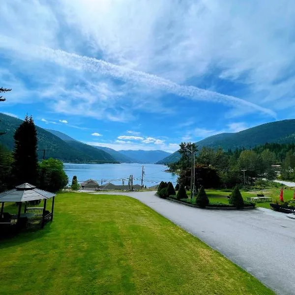 Kokanee Glacier Resort, hotel in Nelson