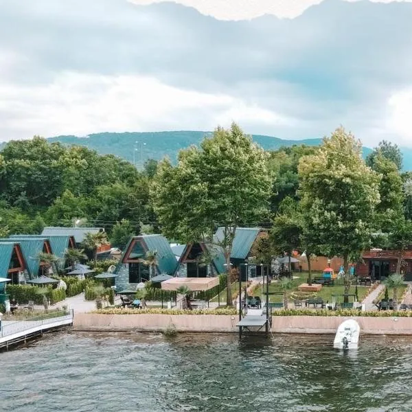 SAPANCA KIYI BUNGALOV&CAFE, hotel v destinaci Sakarya
