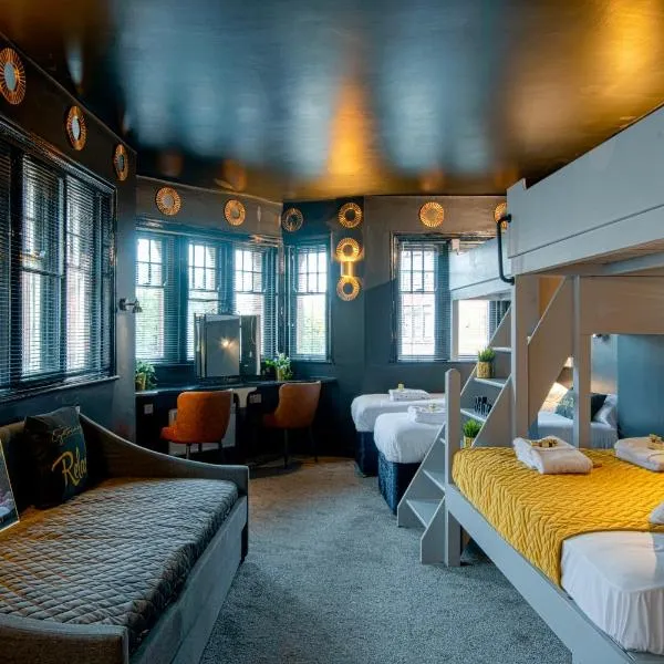The Lombard House - Sleeps Up To 12, hotel in Chester