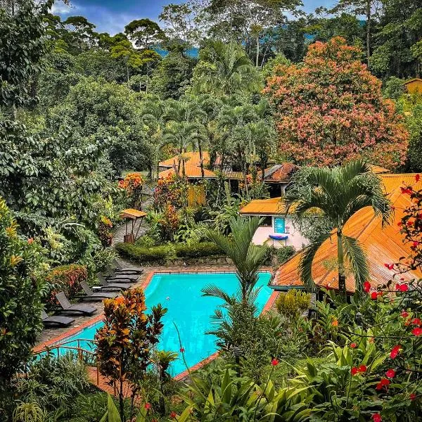 Finca Luna Nueva Lodge, hotel in Fortuna