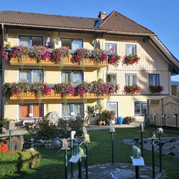 Edelsteinhotel Guniwirt, hotel in Krakaudorf