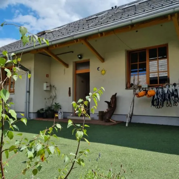 BikeSki family hotel, b&b, apartaments, rooms, hotel v destinaci Mežica