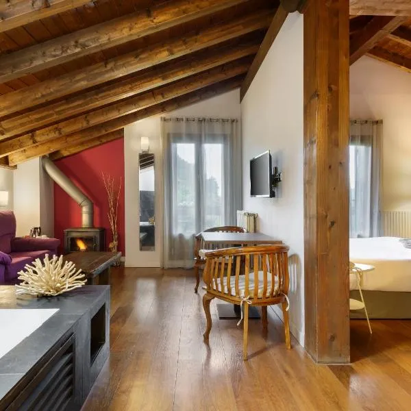 Hotel Rural Iribarnia, ξενοδοχείο σε Lantz