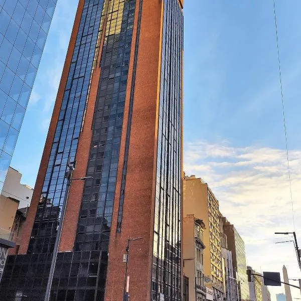 Espectacular departamento a una cuadra del obelisco (Microcentro), hotel in Buenos Aires