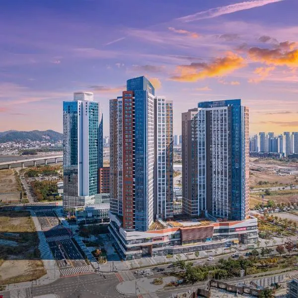 Urbanstay Songdo Moonlight Park, hotel in Incheon