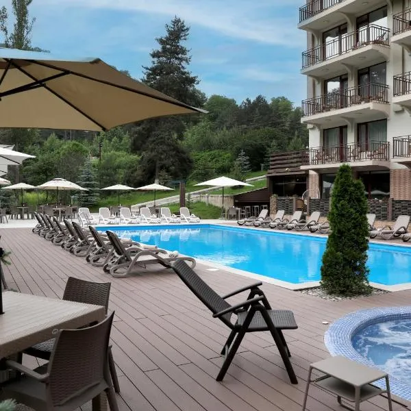 Best Western Plus Paradise Hotel Dilijan, viešbutis mieste Diližanas