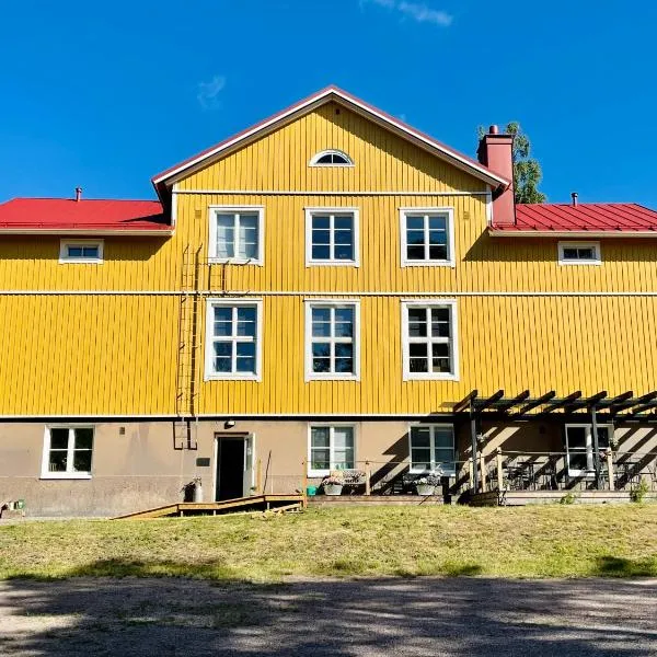Villa Vintage B&B, hotel in Nauvo