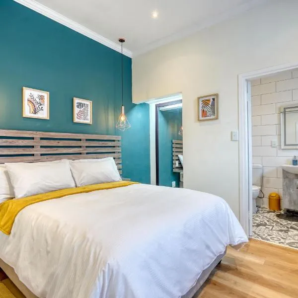 Hampton Collection - Stylish 3 Sleeper Apartment with Pool, hotel v destinaci Durban