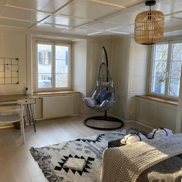 Ferienwohnung Blumerhaus in Mitlödi, ξενοδοχείο σε Mitlödi