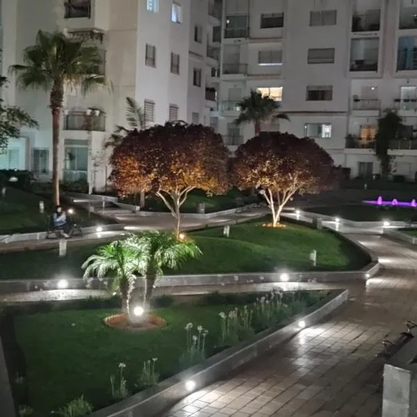 Appartement Résidence fermée, hotel in Casablanca