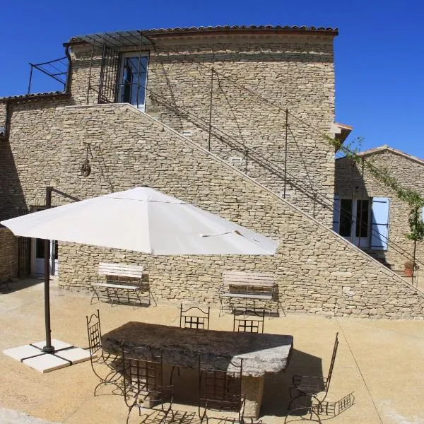 Les Pres de Gordes、ゴルドのホテル